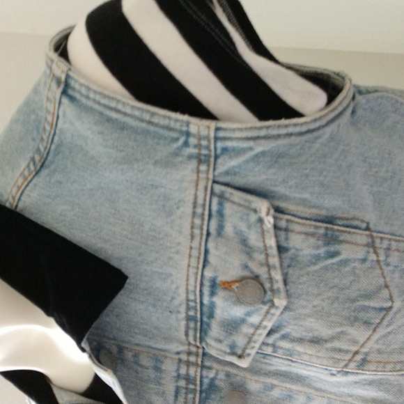 NWT Guess DENIM Vest - Picture 3 of 4